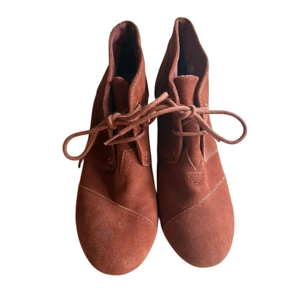 TOMS Kala Rust Brown Desert‎ Lace Up Wedge Heel Ankle Bootie Women's SIZE 8 EUC